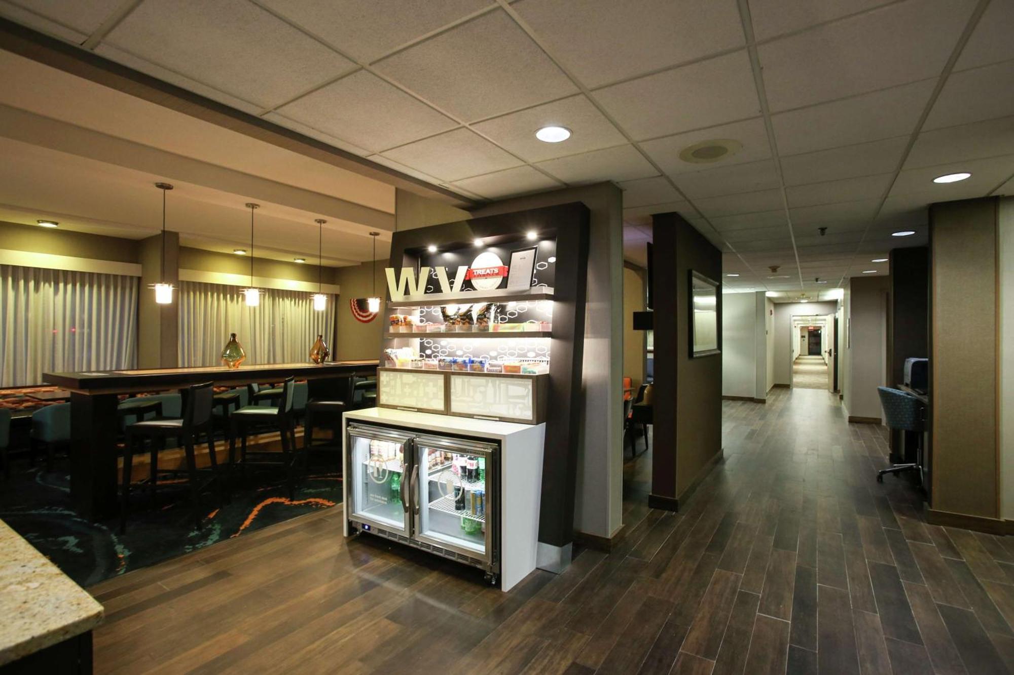 Hampton Inn Beckley Exterior foto